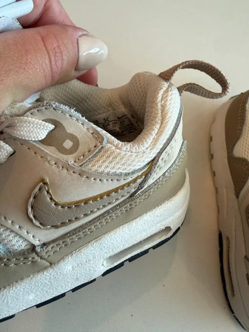 Toddler 5C Nike Air Max 1 EasyOn Beige